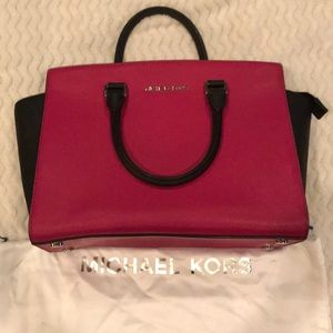 Micheal Kors Selma - Medium size